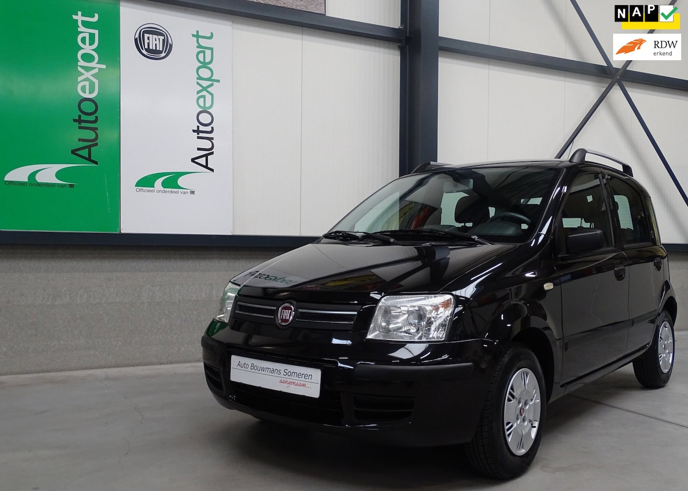 Fiat Panda - 1.2 "YOUNG" - 1E EIG, !!/AIRCO /ALCANTARA/DALRAILS/ISOFIX/"CITY"STEER / ETC - AutoWereld.nl