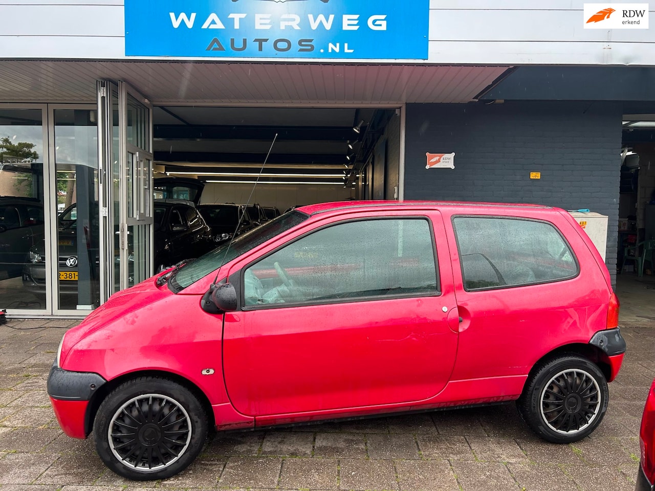 Renault Twingo - 1.2 Lazuli electrische ramen 1 jaar APK - AutoWereld.nl
