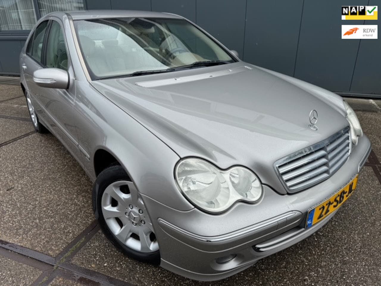 Mercedes-Benz C-klasse - 180 K. Elegance | NAP | CARPLAY | - AutoWereld.nl