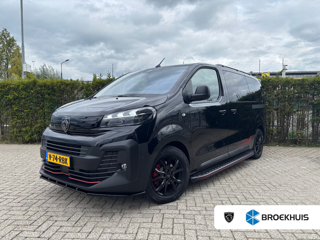 Peugeot e-Expert - EV L2 75 kWh Dynamic By Revolve | Betimmering | Camera | Stoelverwarming | Cruise Control - AutoWereld.nl