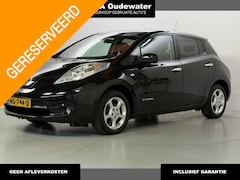 Nissan LEAF - Acenta 30 kWh Navi/Camera/Keyless/Verw stoel