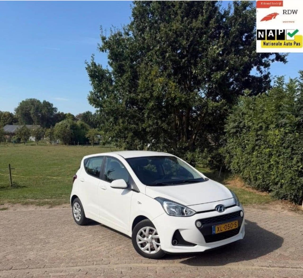 Hyundai i10 - 1.0i Comfort NW APK / NAP / CRUISE / BLUETOOTH / DEALER ONDERHOUDEN - AutoWereld.nl