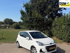 Hyundai i10 - 1.0i Comfort NW APK / NAP / CRUISE / BLUETOOTH / DEALER ONDERHOUDEN