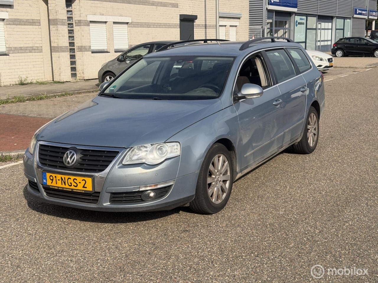 Volkswagen Passat Variant - 1.6 TDI Comfortline BlueMotion 1.6 TDI Comfortline BlueMotion - AutoWereld.nl
