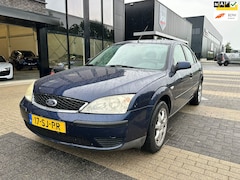 Ford Mondeo - 1.8-16V Ambiente *apk:05-2027