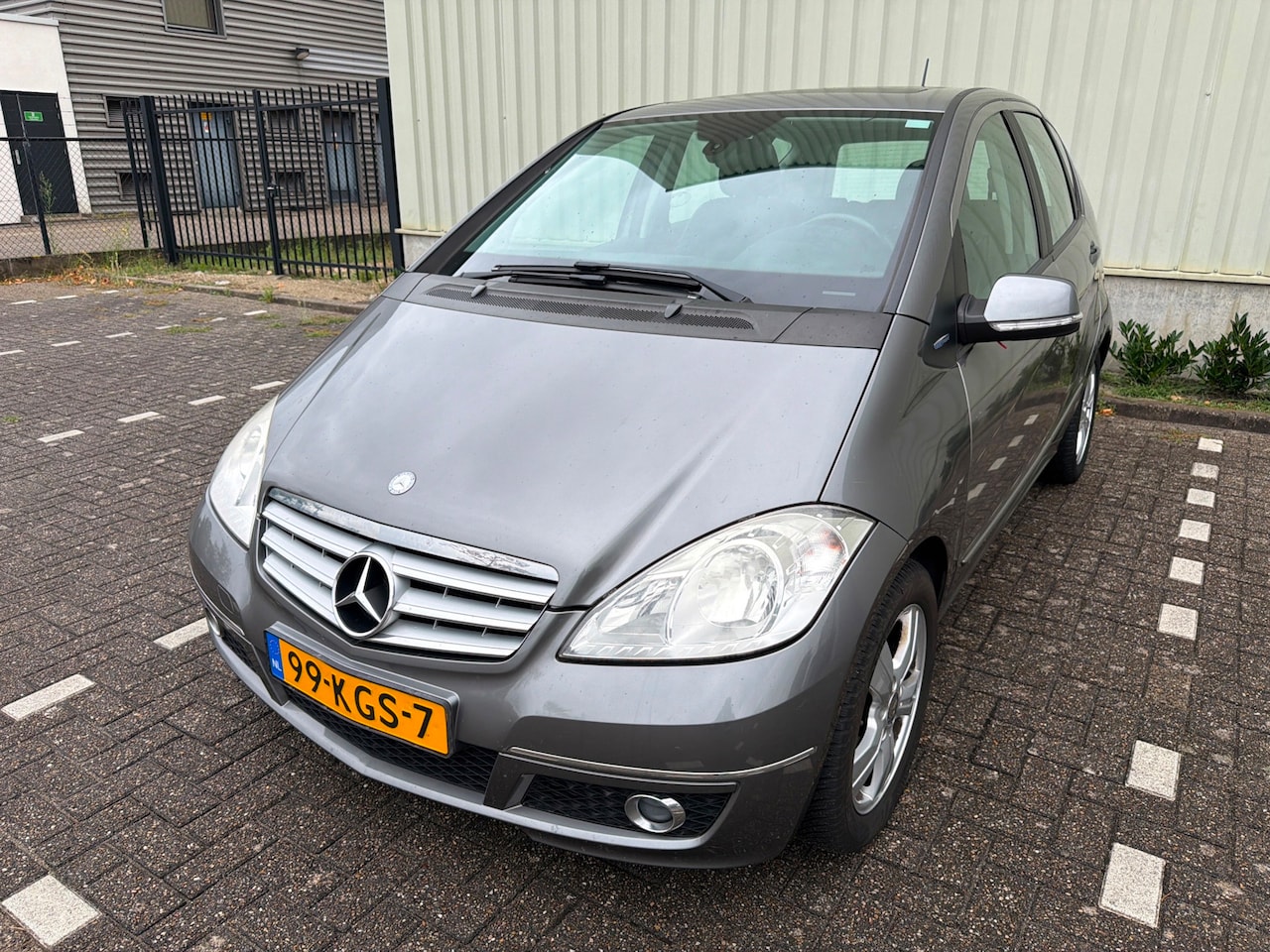 Mercedes-Benz A-klasse - 160 BlueEFFICIENCY Avantgarde|Airco|Pano - AutoWereld.nl