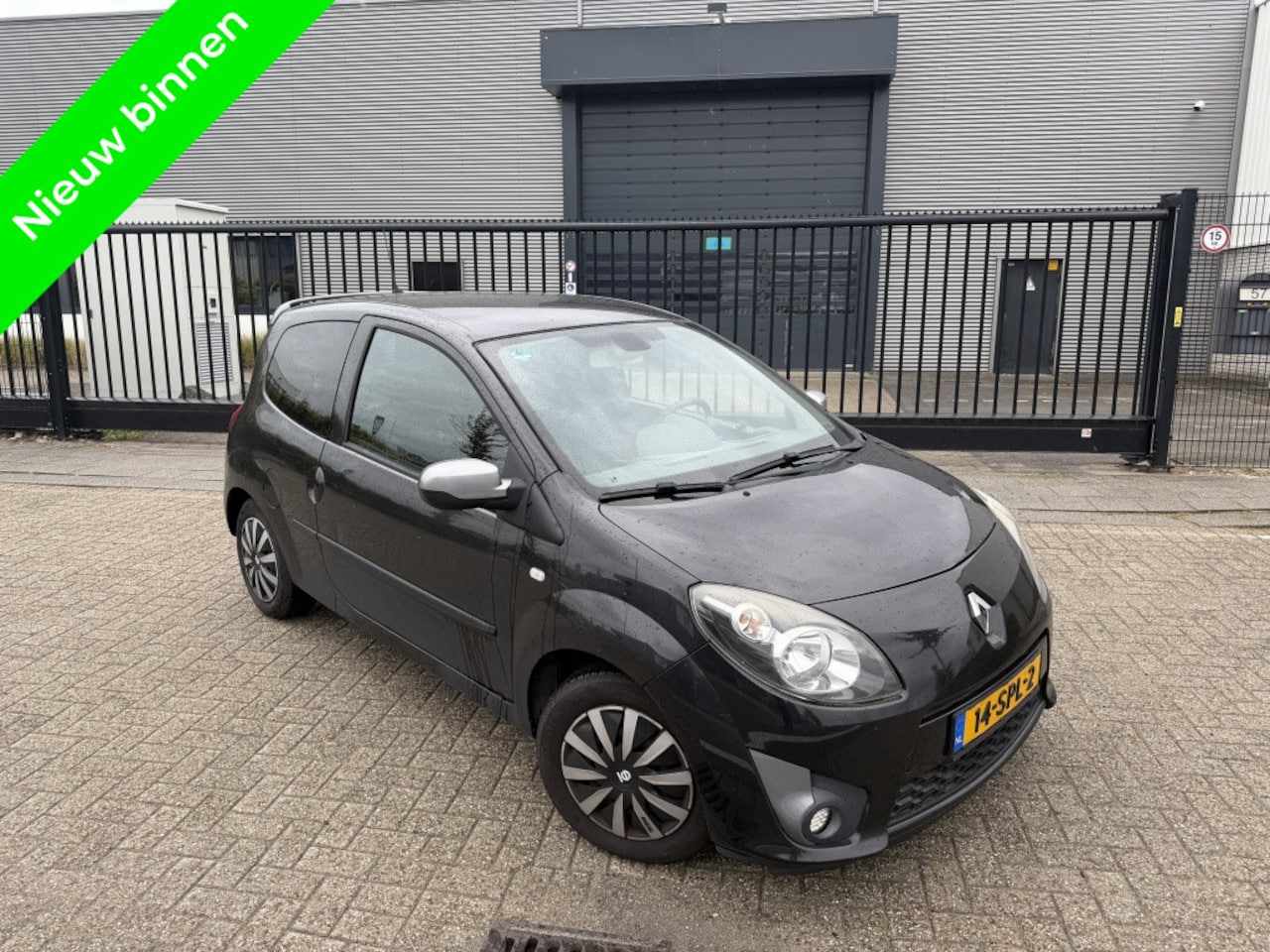 Renault Twingo - 1.5 dCi Night&Day Clima|Cruise - AutoWereld.nl