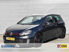 Volkswagen Golf - 2.0 GTI 3DRS. / DYN AUDIO / STOEL VERW. / PDC V+A