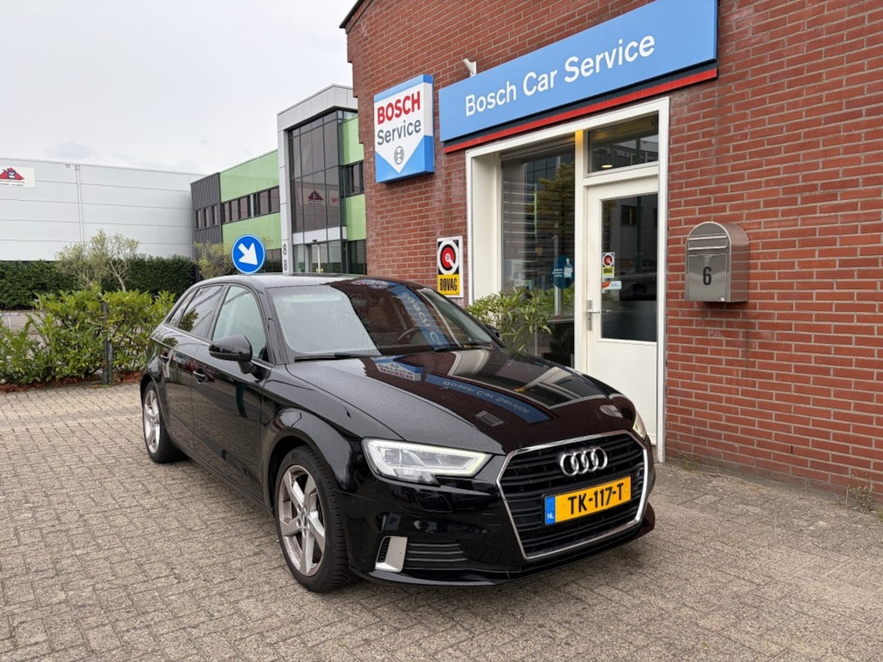 Audi A3 - 1.0 TFSI Pro Line 1.0 TFSI 85kW 5-drs ProLine - AutoWereld.nl