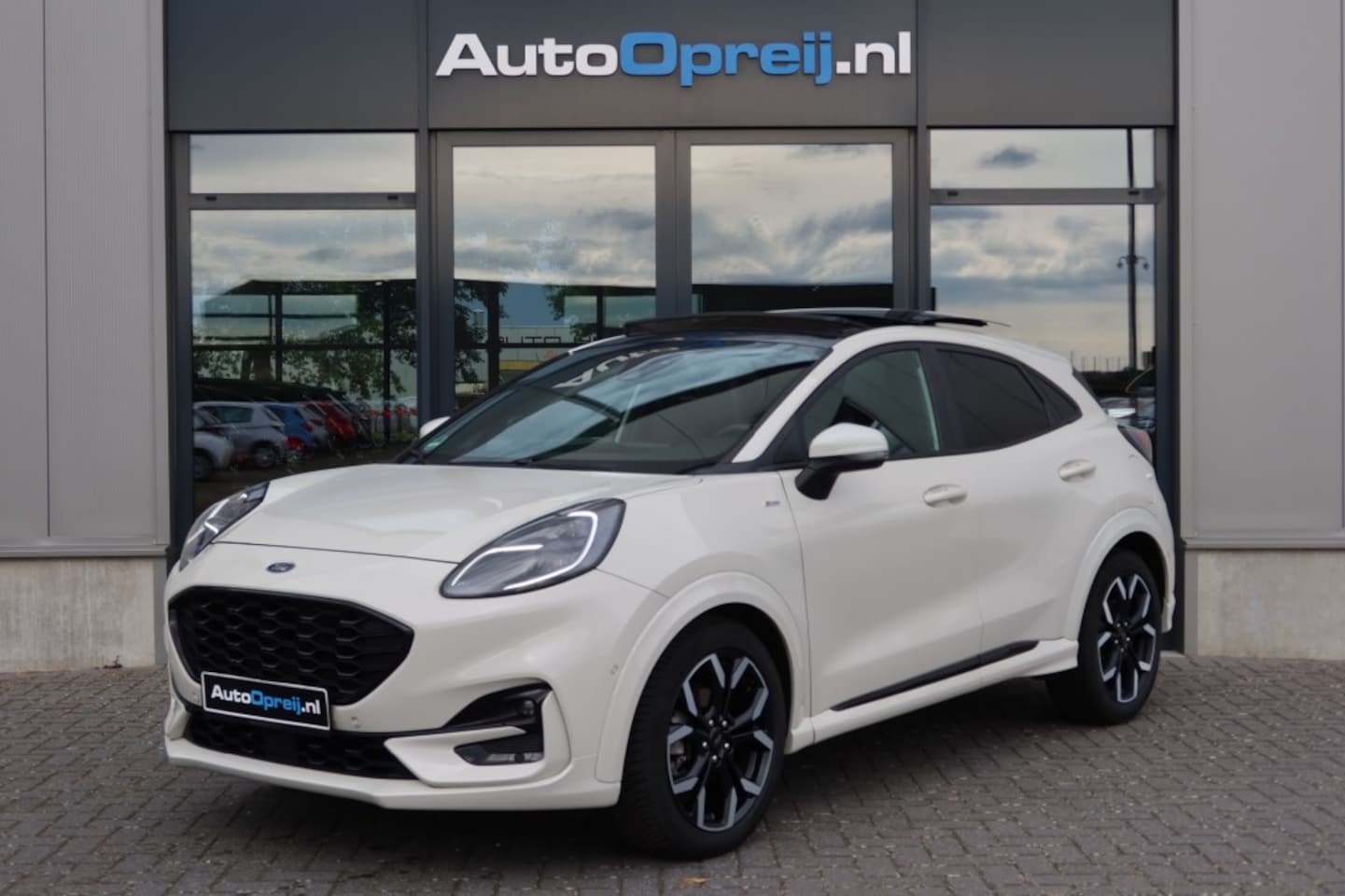Ford Puma - 1.0 EcoBoost Hybrid ST-Line X 155pk NAVI, Camera, Panoramadak, BenO, Winter Pack, Drive.as - AutoWereld.nl