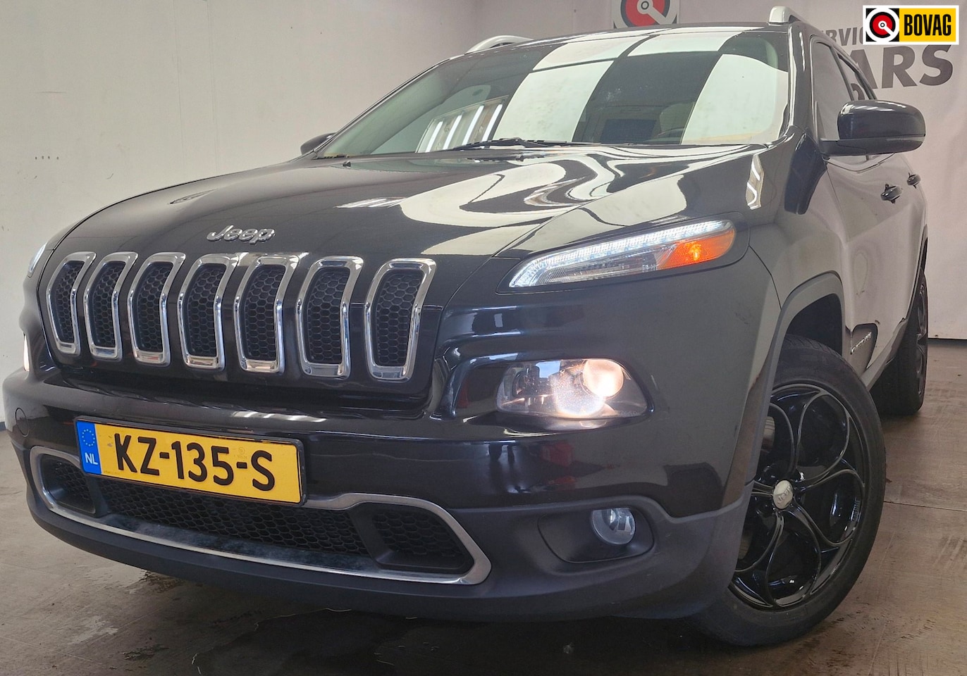 Jeep Cherokee - LIMITED AIRCO ! APK ! AUTOMAAT ! ONDERH. ! SPECIAL EDITION ! - AutoWereld.nl