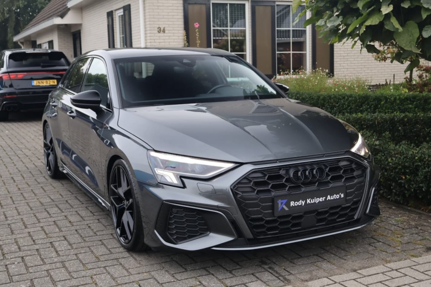 Audi A3 Sportback - Sportback 45 TFSIe (245pk) S-line S3 Look/LED/Camera/Black/Keyless/19inch - AutoWereld.nl