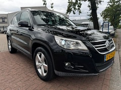 Volkswagen Tiguan - 1.4 TSI 150pk Trend&Fun 4Motion Airco/ECC, Cruisecontrol, Panoramadak
