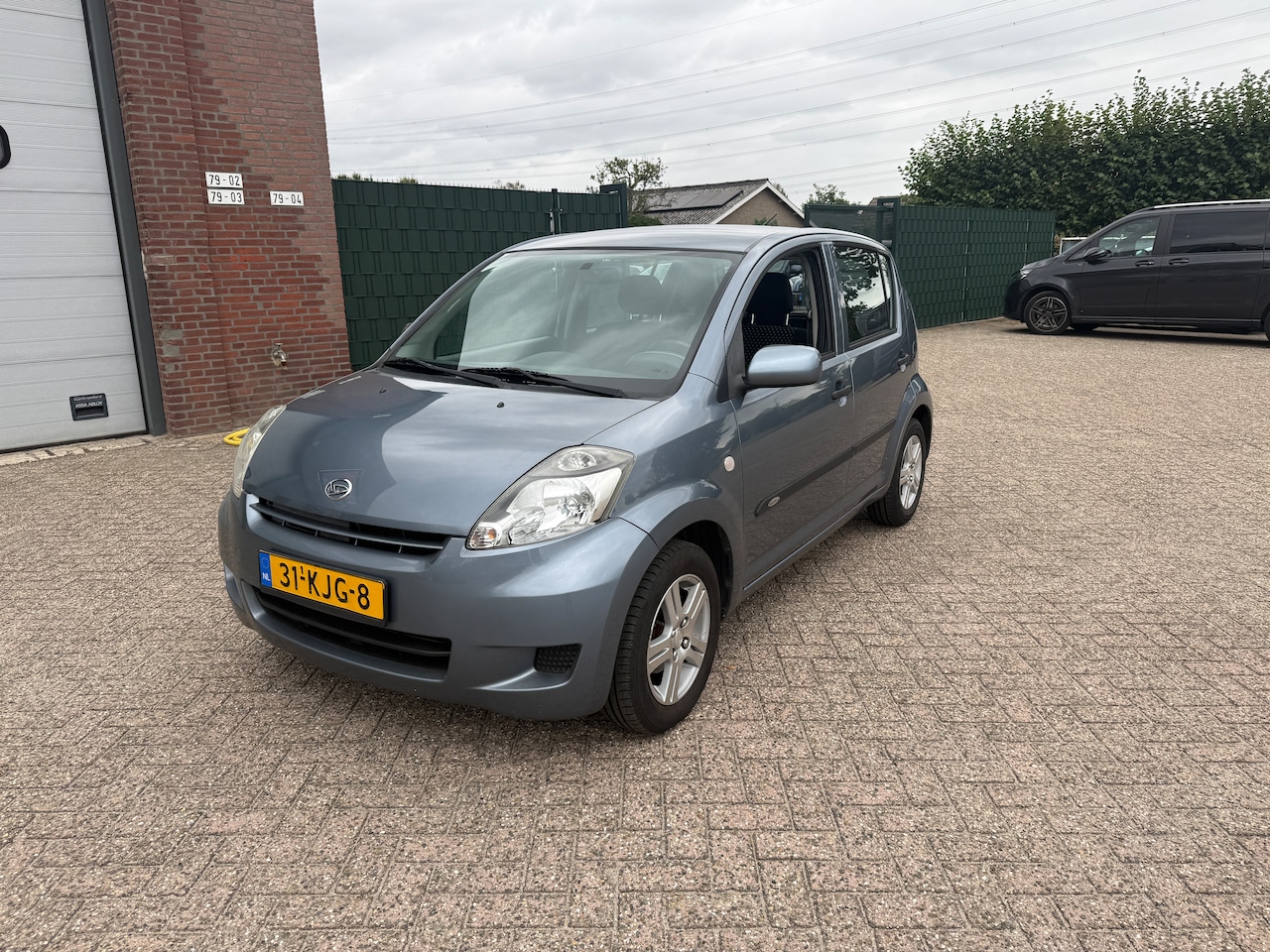Daihatsu Sirion 2 - 1.0-12V Premium - AutoWereld.nl