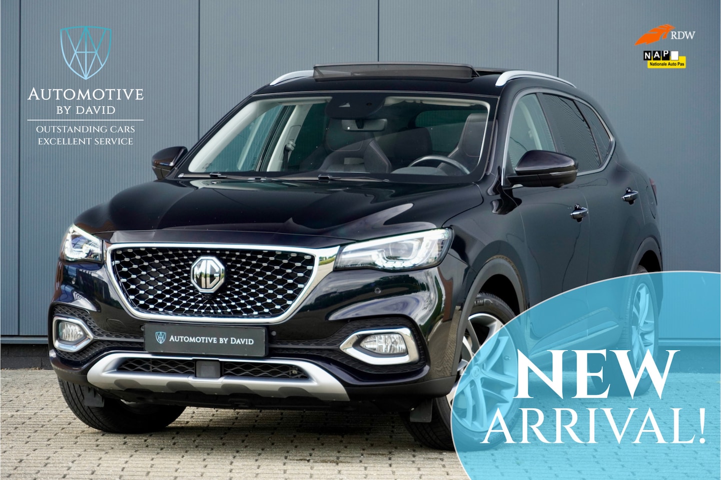 MG EHS - 1.5 TGDI 258 pk LUXURY HYBRID AUTOMAAT / PANORAMADAK / APPLE CARPLAY / 360 CAMERA / LEDER - AutoWereld.nl