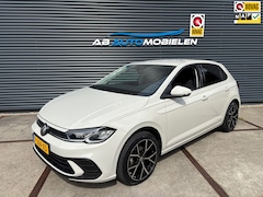 Volkswagen Polo - 1.0 TSI Life Business DIGITAL DASH/ NAVI/ PDC