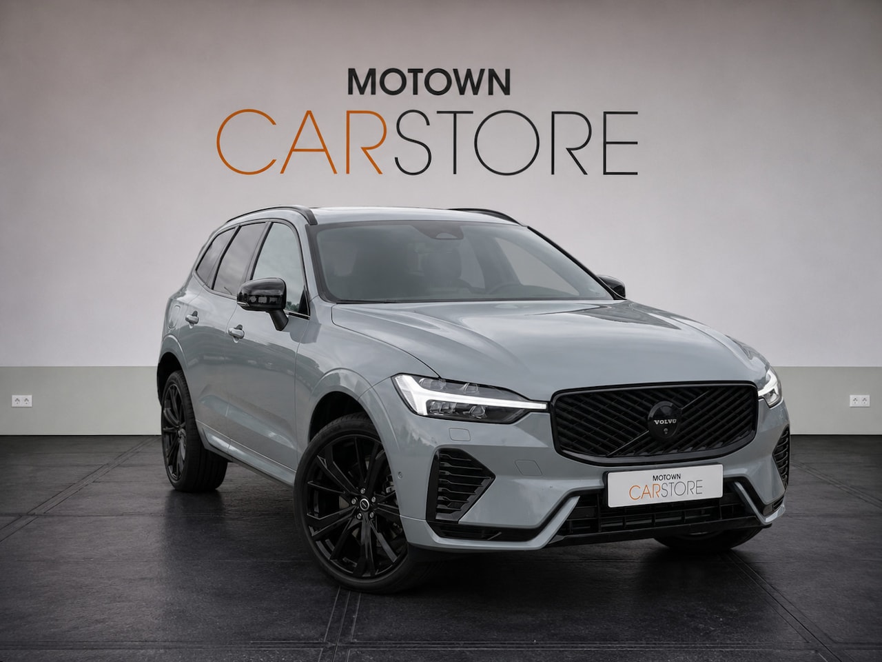 Volvo XC60 - T8 Plug-in AWD Black Edition Facelift Pano 455Pk - AutoWereld.nl