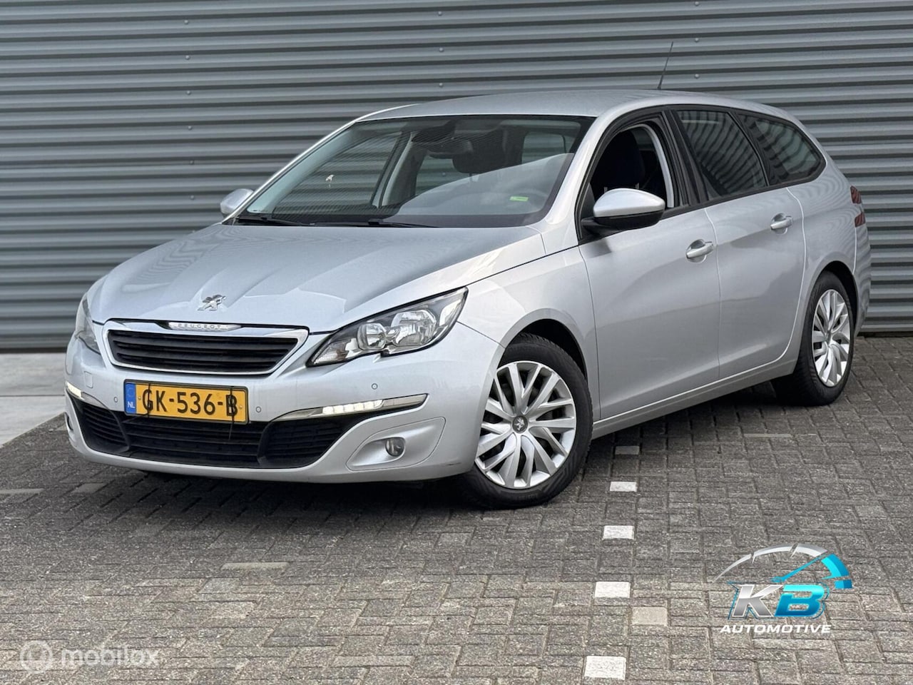 Peugeot 308 SW - 1.2 e-THP Allure 1.2 e-THP Allure - AutoWereld.nl