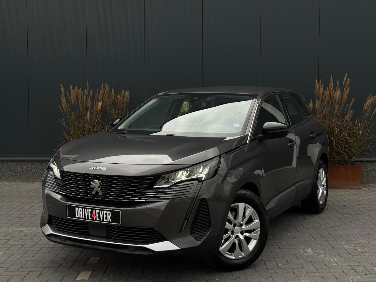 Peugeot 3008 - 1.2 PureTech Active Pack | 12-2021 | Camera | Cruise - AutoWereld.nl