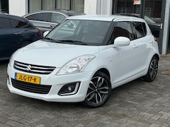 Suzuki Swift - 1.2 Bandit EASSS, Trekhaak, Stoelverwarming, Airco, L.M.Velgen, Extra getint glas