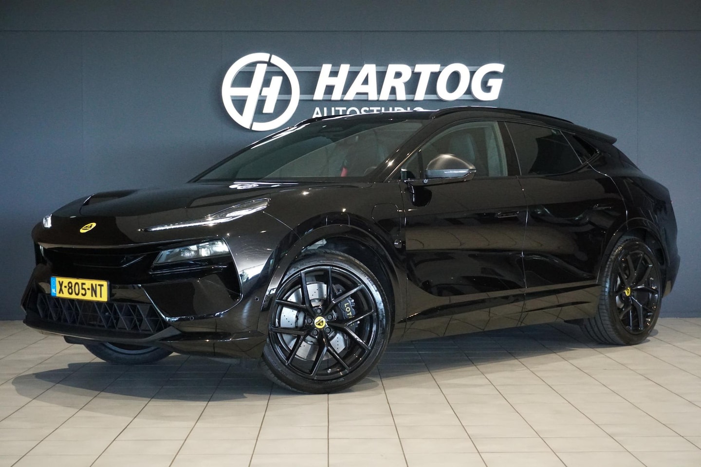 Lotus Eletre - EDS 450 4WD 112 kWh 612PK + TREKHAAK / 22 INCH / LUCHTVERING / HEAD-UP / 360 CAMERA - AutoWereld.nl