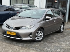 Toyota Auris - 1.8 Hybrid Aspiration, Trekhaak, Cruise control, Navigatie, Achteruitrij camera, Climate c