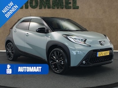 Toyota Aygo X - 1.0 VVT-i S-CVT Premium ORIGINEEL NEDERLANDSE AUTO - TWO TONE - STOELVERWARMING - ADAPTIEV