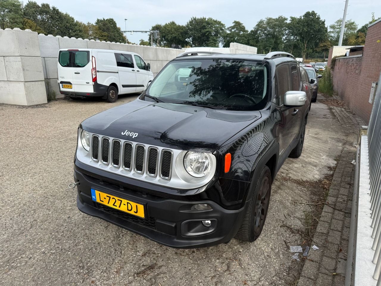 Jeep Renegade - 1.4 MultiAir Opening Edition 1.4 MultiAir Opening Edition - AutoWereld.nl