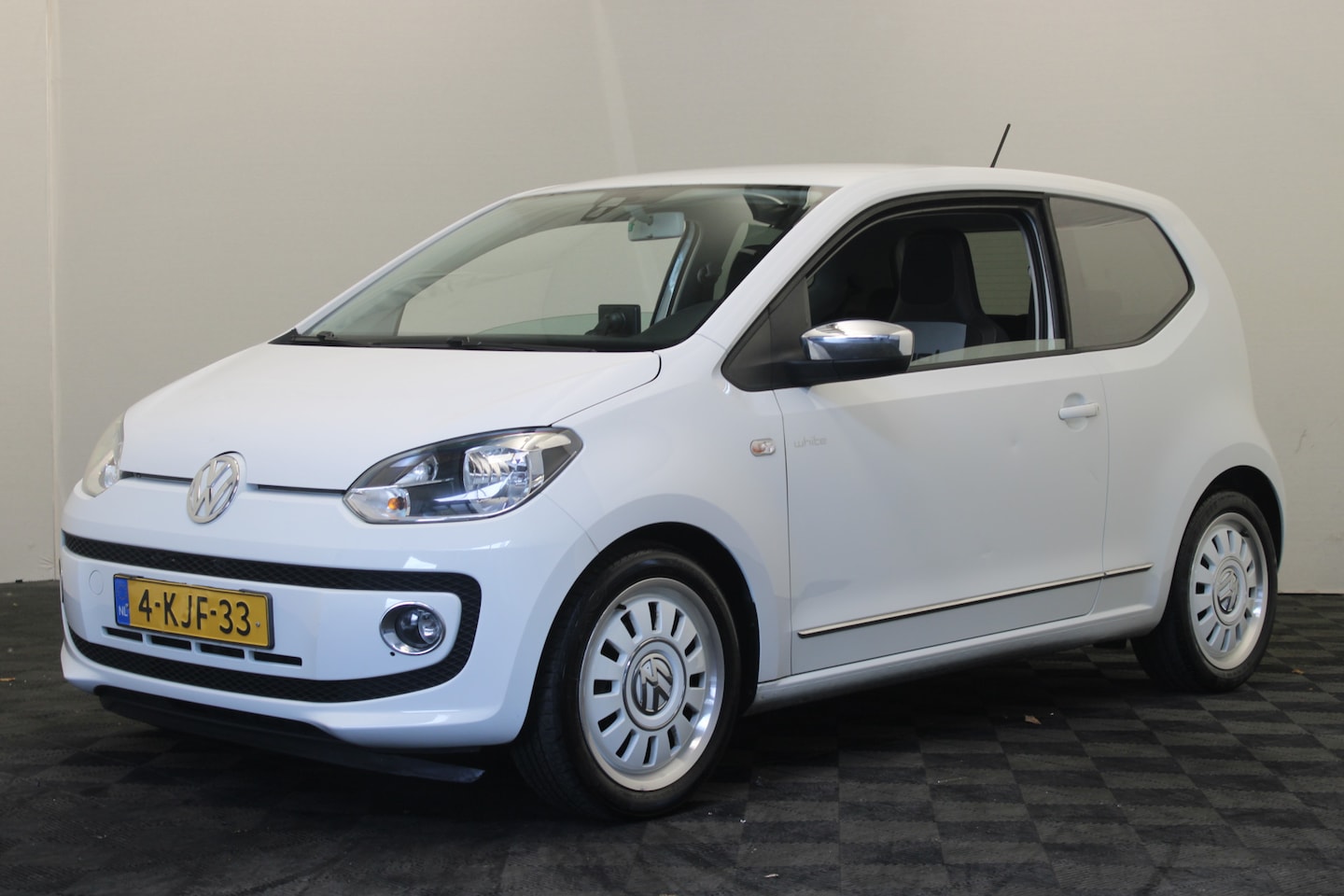 Volkswagen Up! - 1.0 high up! BlueMotion 1.0 high up! BlueMotion - AutoWereld.nl