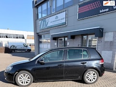 Volkswagen Golf - 1.4 TSI Highline