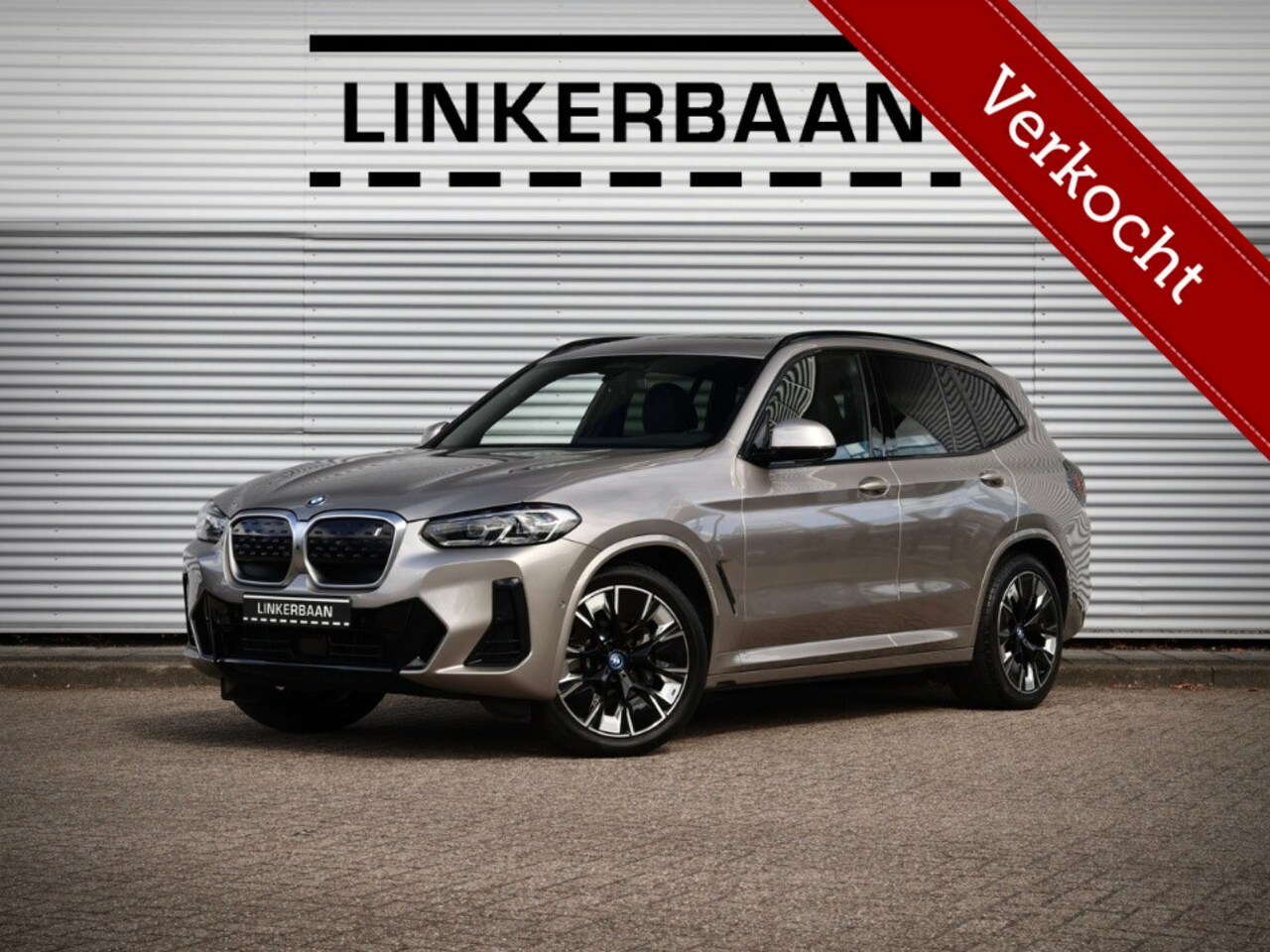BMW iX3 - | SOH 96% | Facelift | M Sport | High Executive | Panodak | Trekhaak | H&K | - AutoWereld.nl