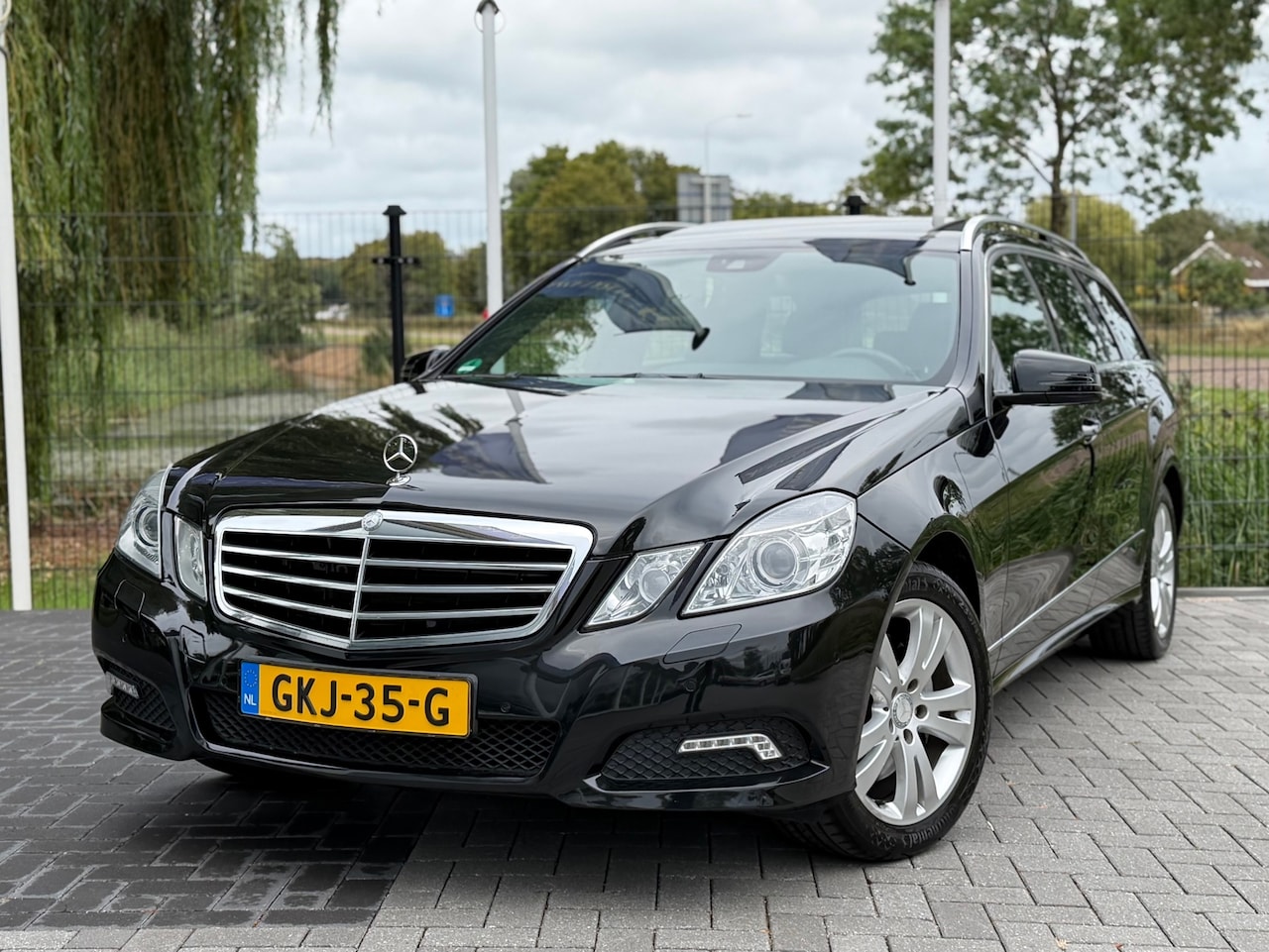 Mercedes-Benz E-klasse Estate - 350 CGI AUT / CLIMA / CRUISE / LEDER / PDC / SCHUIFDAK - AutoWereld.nl