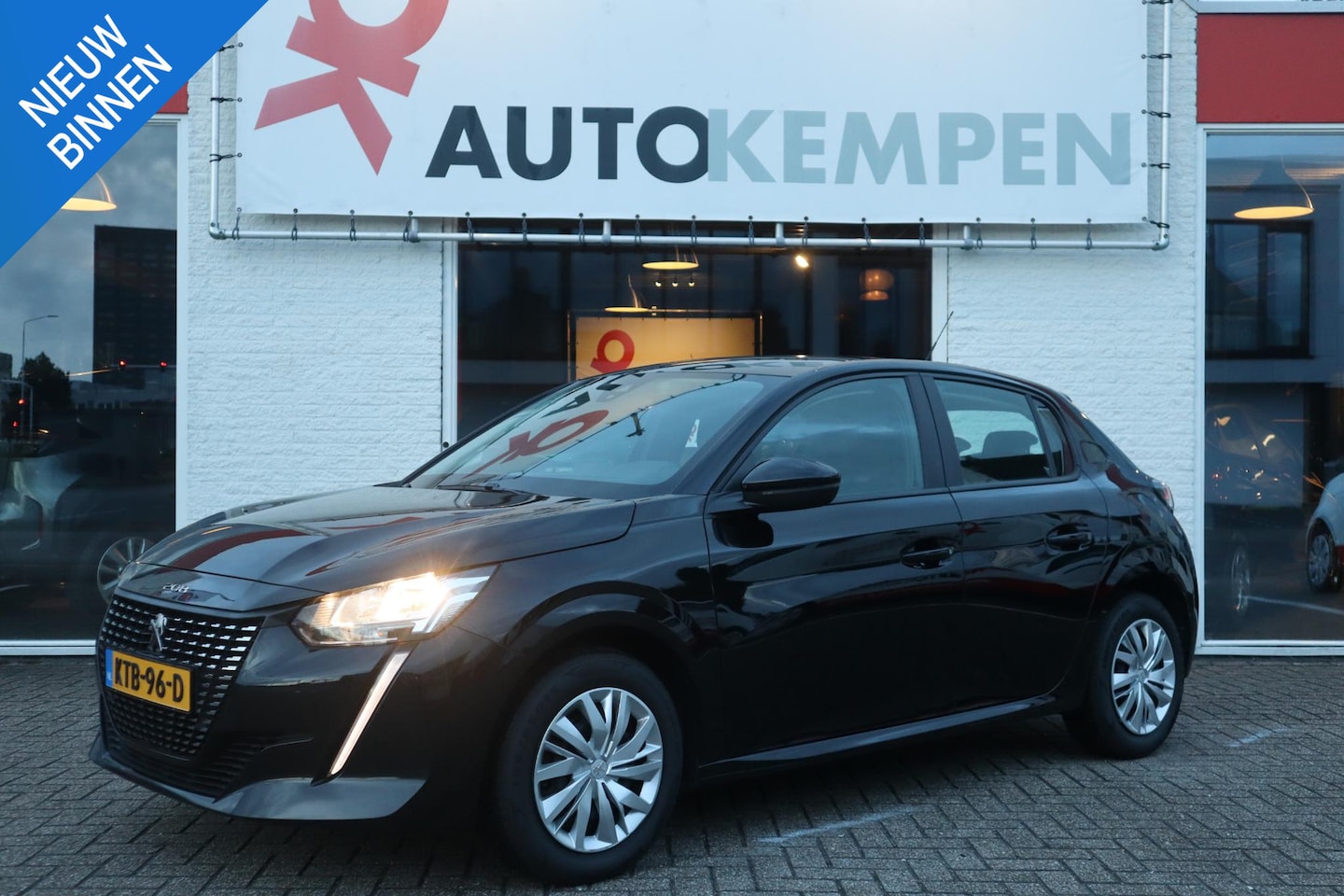 Peugeot 208 - 1.2 PT ACTIVE APPLE CARPLAY|CRUISE CONTROL|CLIMA|DEALERONDERHOUDEN - AutoWereld.nl