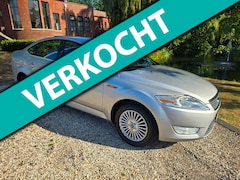 Ford Mondeo - 2.0-16V Titanium Airco trekhaak zeer mooi