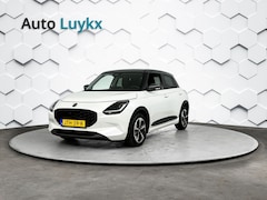Suzuki Swift - 1.2 Style Smart Hybrid | Black & White edition
