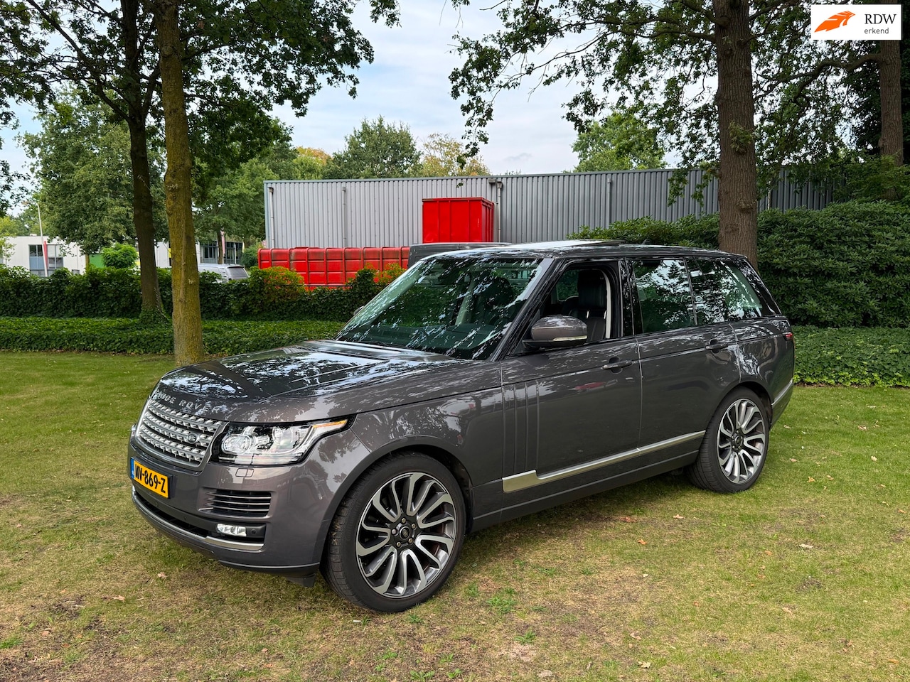 Land Rover Range Rover - Vogue 3.0 TDV6/Pano/165dkm/Dealer-OH/22”/Topstaat - AutoWereld.nl