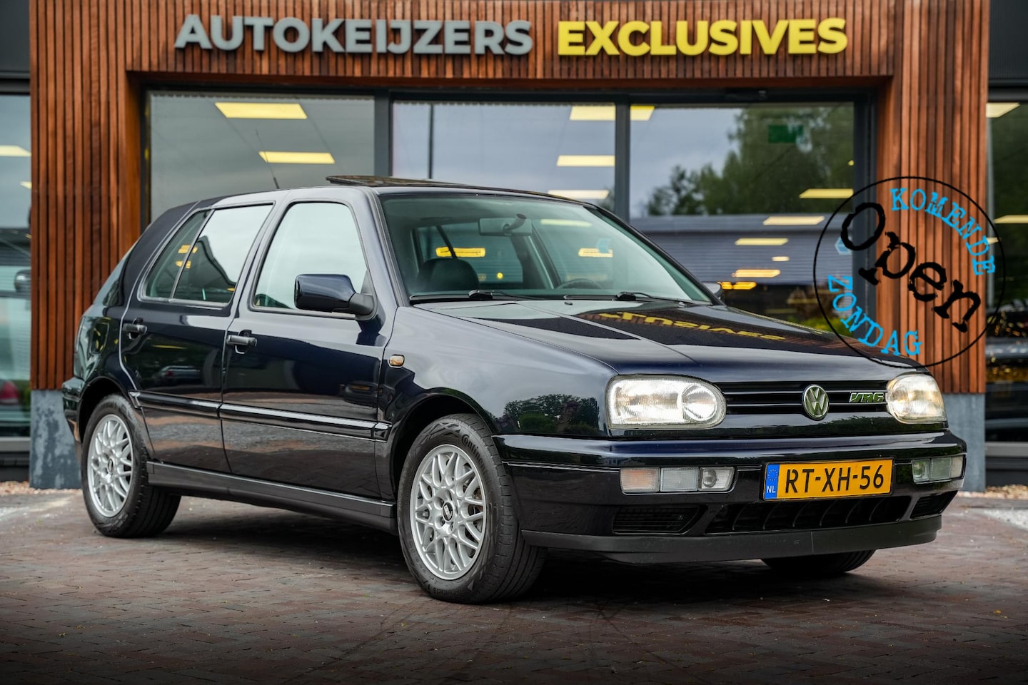 Volkswagen Golf - 2.8 VR6 Schuifdak Stoelverw. Leer Airco UNIEK - AutoWereld.nl
