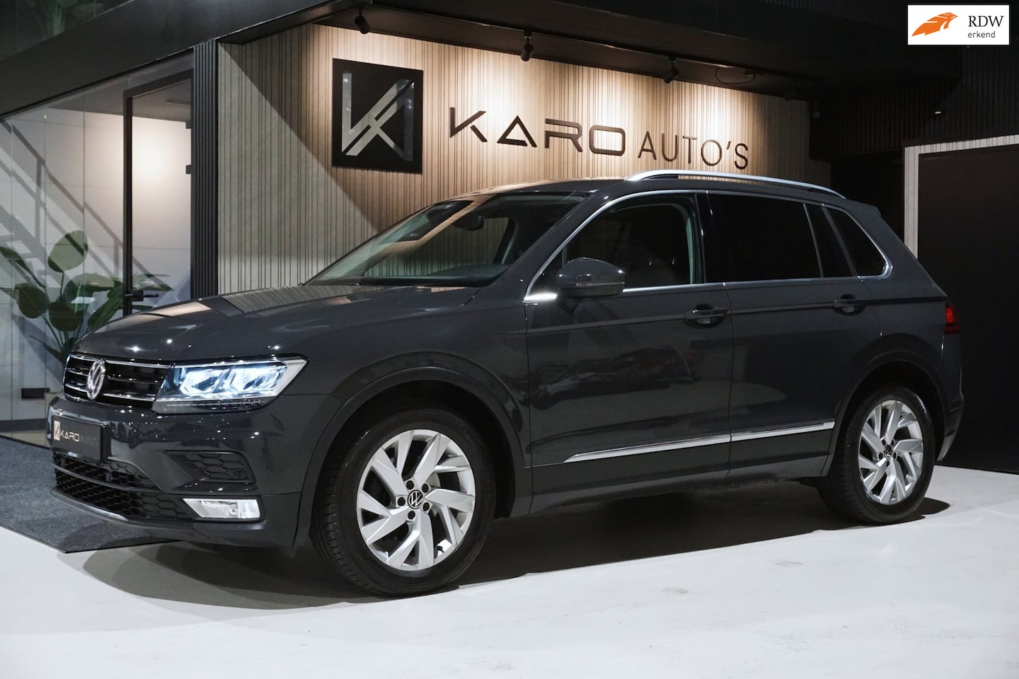 Volkswagen Tiguan - 1.4 TSI ACT Led Carplay Camer Clima Stoelv - AutoWereld.nl