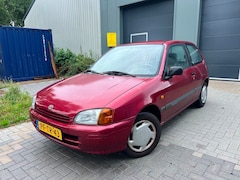 Toyota Starlet - 1.3-16V Stuurbekrachtiging