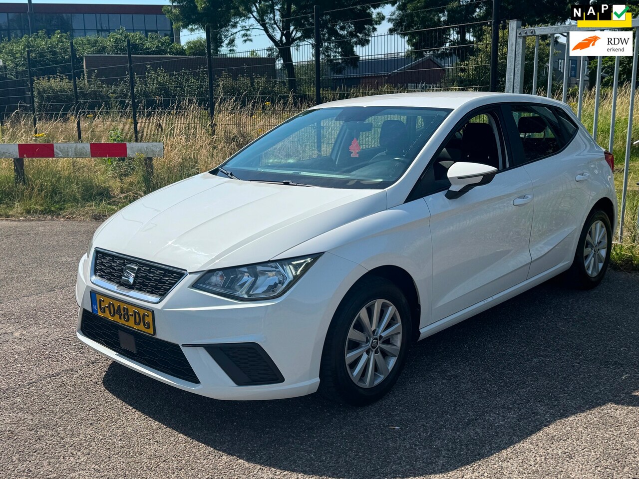 SEAT Ibiza - 1.0 TSI 5-deurs Style Airco Carplay LED LM NAP - AutoWereld.nl