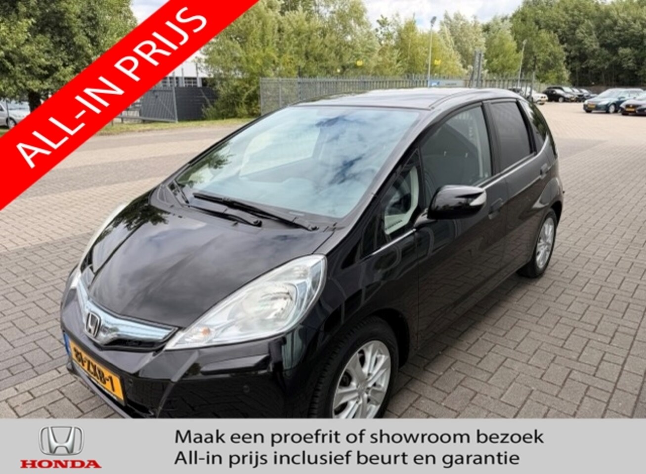 Honda Jazz - Hybrid 1.4 Elegance | Pdc | Pano.dak | Afn. Trekhaak |All. season banden - AutoWereld.nl
