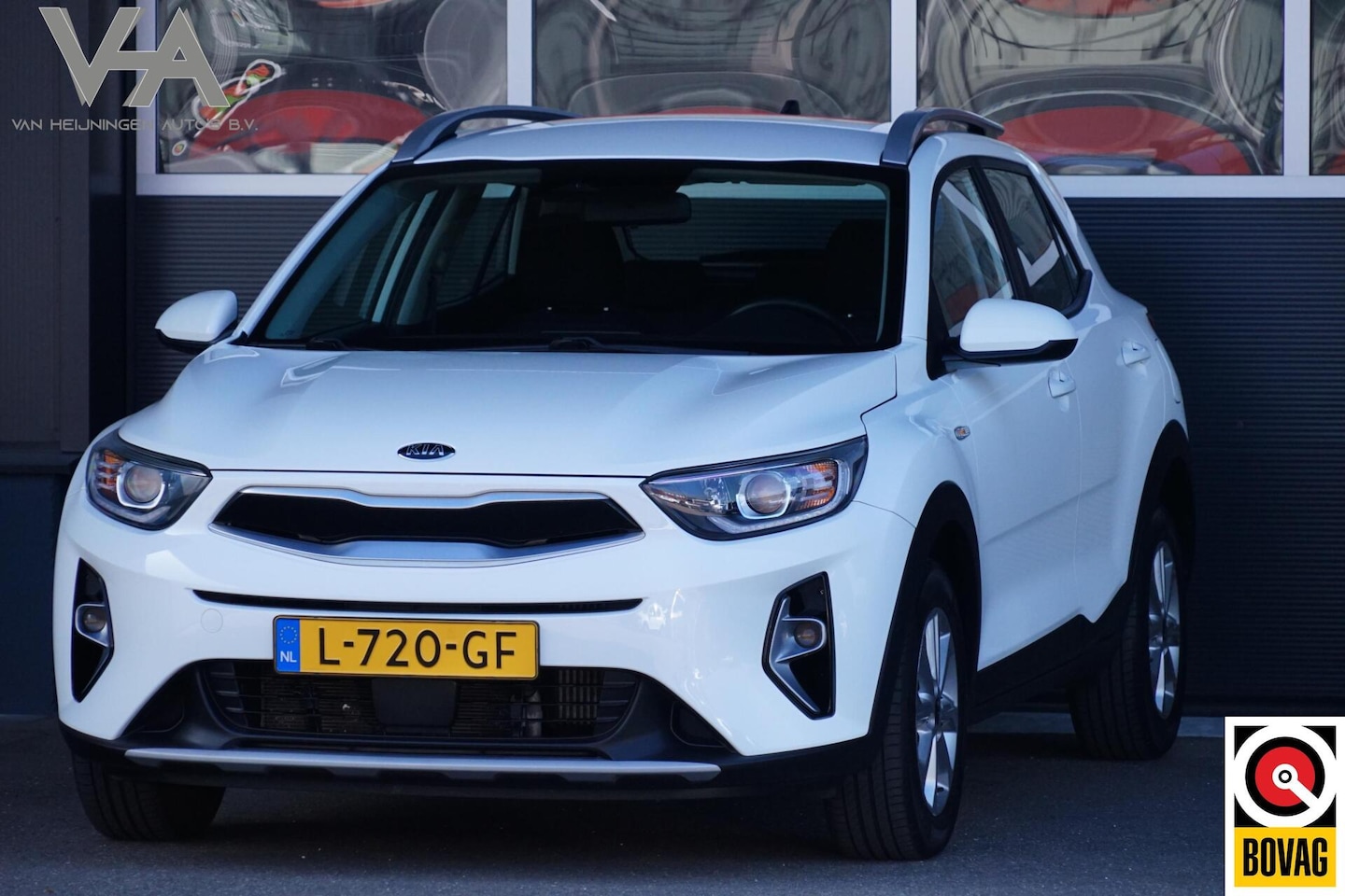 Kia Stonic - 1.0 T-GDi MHEV DynamicLine 1.0 T-GDi MHEV DynamicLine, NL, clima, cam. CarPlay - AutoWereld.nl