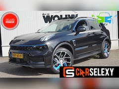 Lynk & Co 01 - 1.5 PHEV Panorama | 360 camera