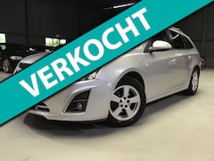 Chevrolet Cruze Station Wagon - 1.4T LTZ I 104xxx KM I Trekhaak I Navi I Clima I Cruise I Camera I Park.sens I New Kln Brt