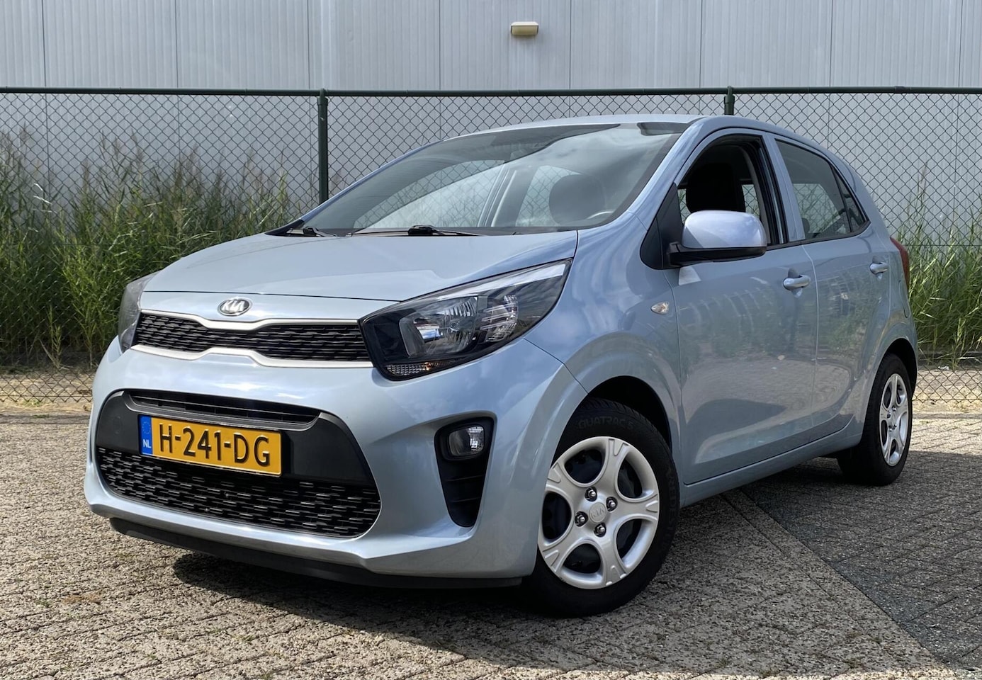 Kia Picanto - 1.0 MPi ComfortPlusLine | Navi + Camera | Dealer onderhouden - AutoWereld.nl