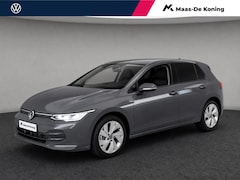 Volkswagen Golf - Life Edition 1.5 eHybrid 204 PK 6 versn. DSG · Draadloze telefoonlader · Achteruitrijcamer