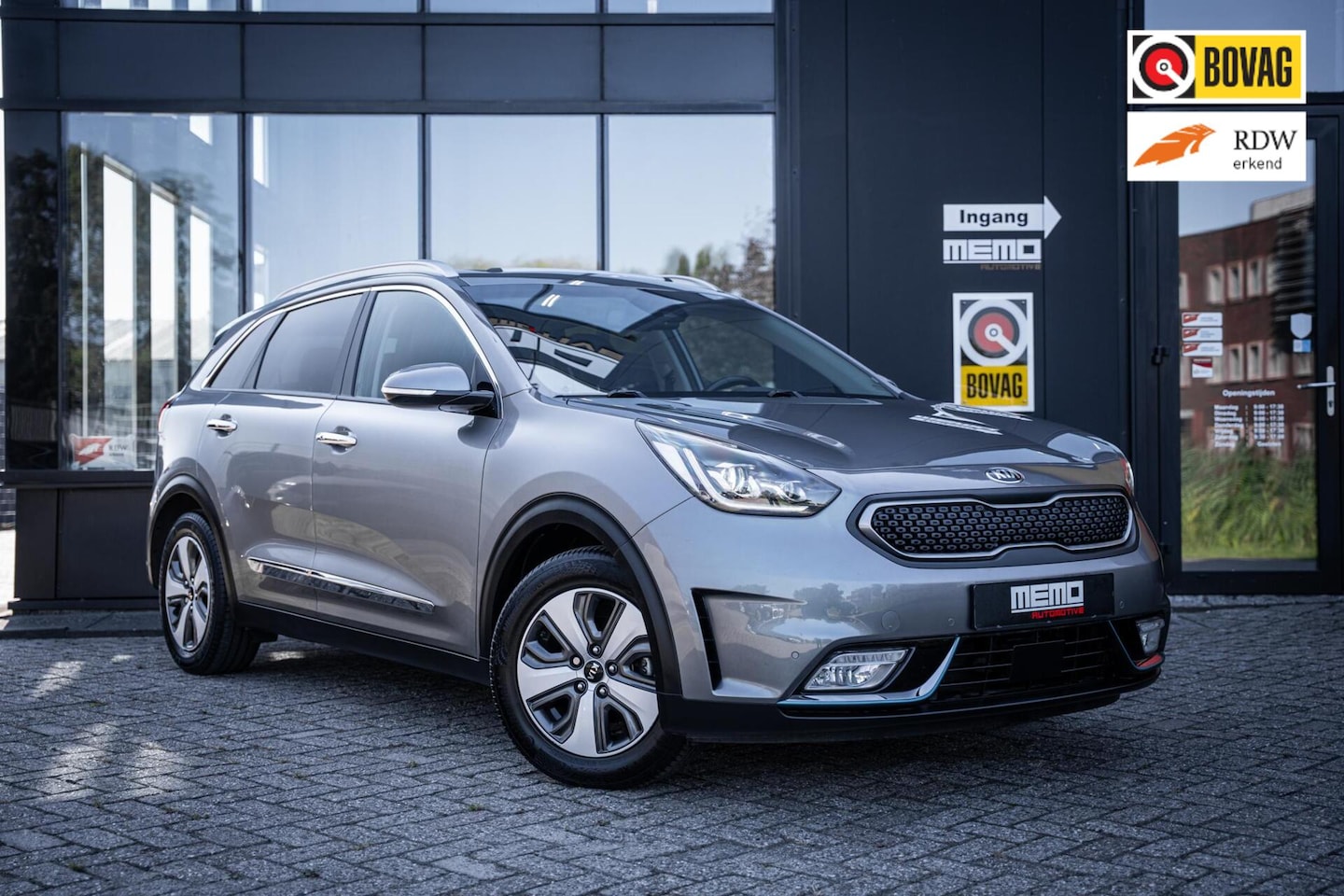 Kia Niro - 1.6 GDi Hybrid Executive*PHEV*SCHUIFDAK*LEDER*JBL!* - AutoWereld.nl