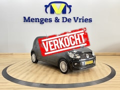 Volkswagen Up! - 1.0 move up BlueMotion Airco | Cruise Control | Stoel Verwarming | Navigatie | Parkeer Sen
