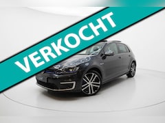 Volkswagen Golf - 1.4 TSI GTE PANO NAVI PDC SFEER TREKH NAP