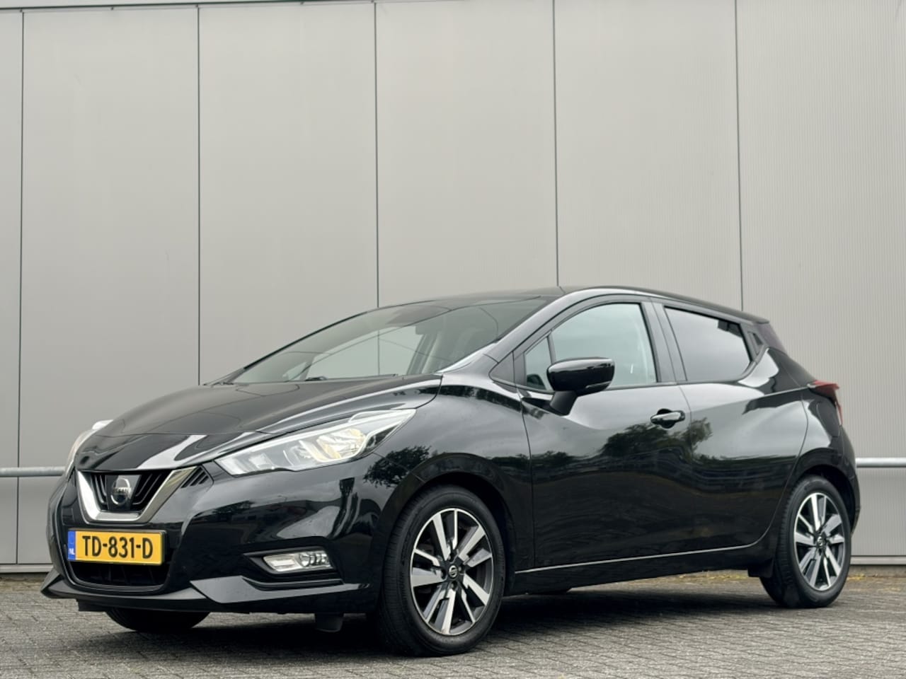 Nissan Micra - 0.9 IG-T - camera - airco - nap! - airco - cruise - navi - - AutoWereld.nl